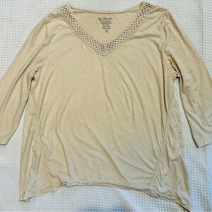 Chico's Cream Beige Top Crochet Lace VNeck